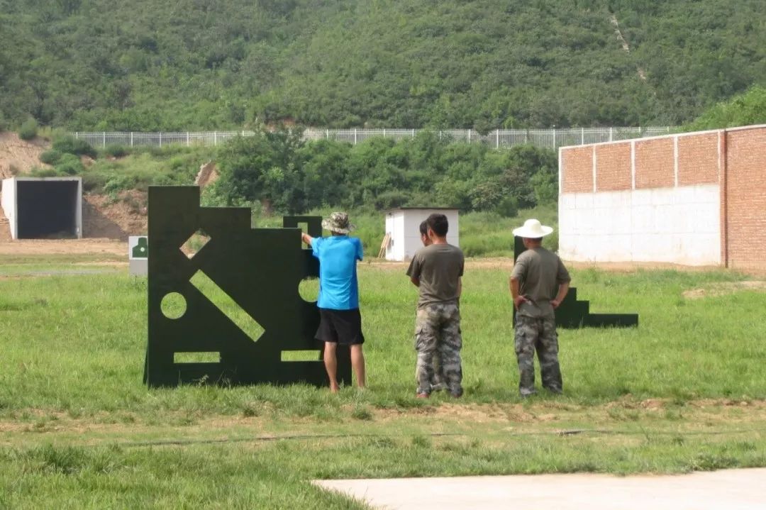 【兵(bīng)裝青年(nián)标兵(bīng)<9>】袁點,亮(liàng)點,不(bù)止一(yī)點點!