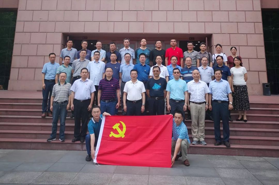 【主題教育促發展<3>】用(yòng)實效說(shuō)話(huà)!看(kàn)看(kàn)長(cháng)江電(diàn)工(gōng)提交的(de)半年(nián)答(dá)卷