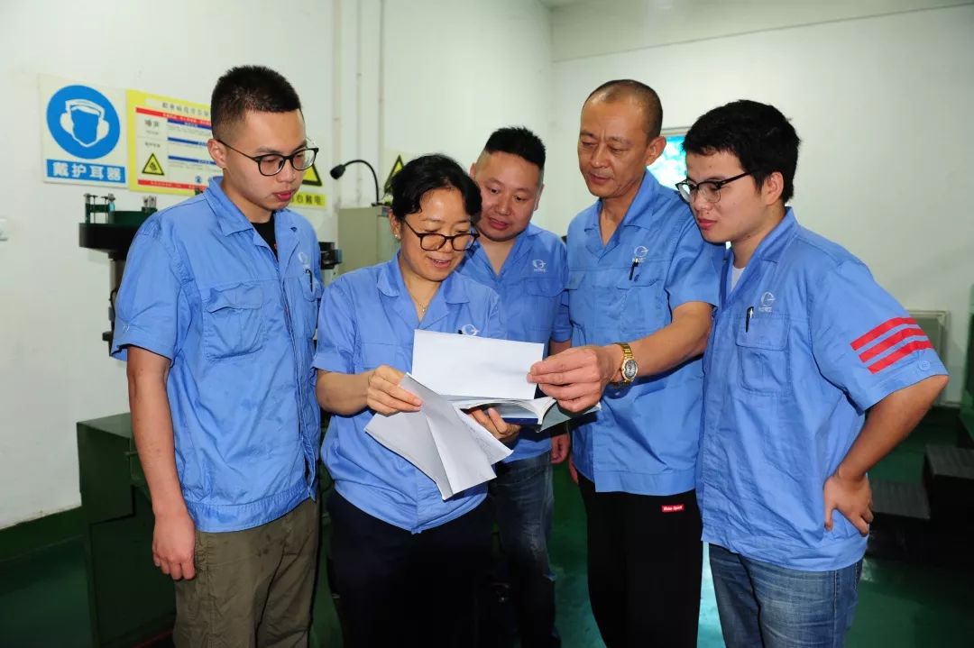 【主題教育促發展<3>】用(yòng)實效說(shuō)話(huà)!看(kàn)看(kàn)長(cháng)江電(diàn)工(gōng)提交的(de)半年(nián)答(dá)卷