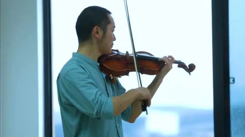 【兵(bīng)裝青年(nián)标兵(bīng)②】建設工(gōng)業(yè)：“熊孩子(zǐ)”的(de)名品設計(jì)夢