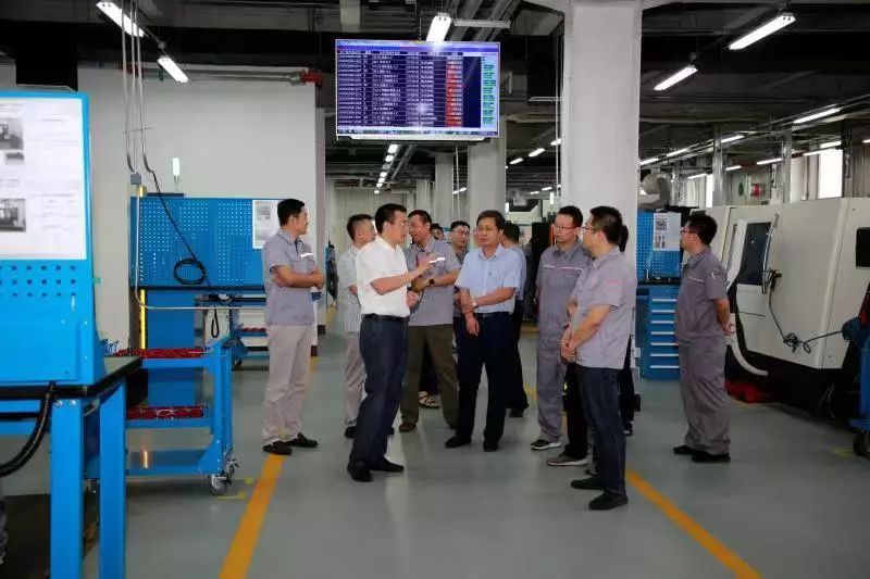 【不(bù)忘初心、牢記使命&lt;38&gt;】聚焦8個(gè)方面突出問(wèn)題 打響專項整治殲滅戰——兵(bīng)裝集團一(yī)體(tǐ)推進調查研究、檢視(shì)問(wèn)題、整改落實