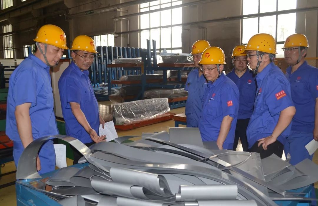 【不(bù)忘初心、牢記使命&lt;38&gt;】聚焦8個(gè)方面突出問(wèn)題 打響專項整治殲滅戰——兵(bīng)裝集團一(yī)體(tǐ)推進調查研究、檢視(shì)問(wèn)題、整改落實