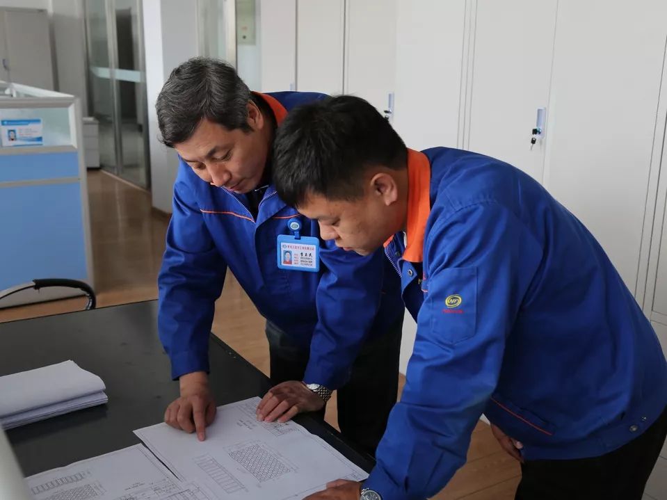 【最美(měi)兵(bīng)裝人(rén)<26>】“填空(kōng)題”滿分(fēn)!北(běi)方工(gōng)具李玉民(mín)填補了(le)多(duō)項國(guó)內(nèi)特品空(kōng)白(bái)