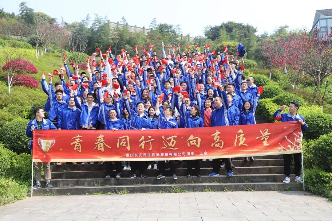 “十心”實不(bù)易，三年(nián)不(bù)尋常