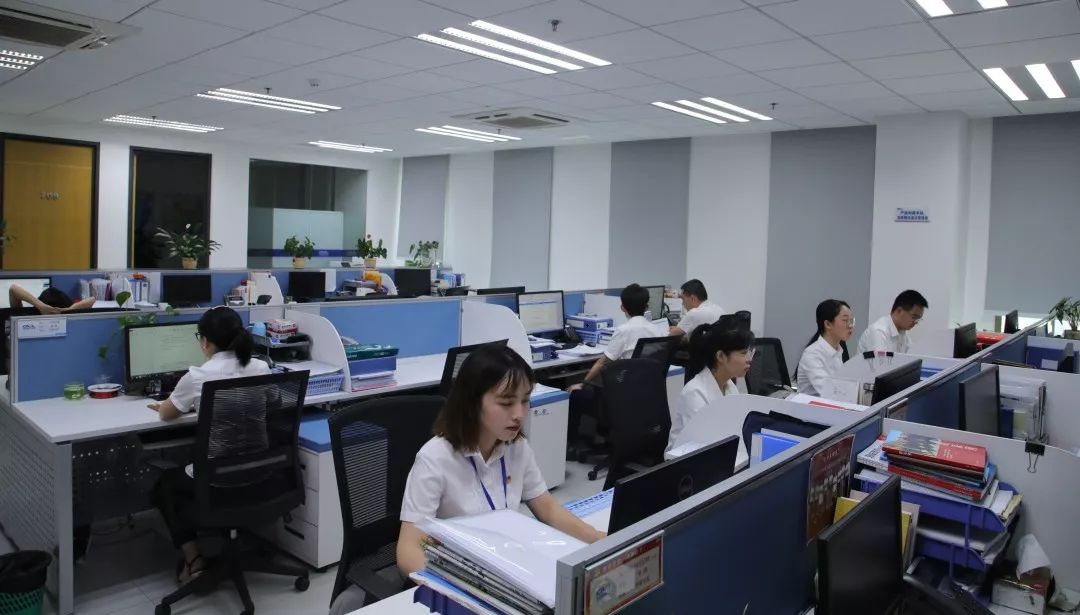 “十心”實不(bù)易，三年(nián)不(bù)尋常